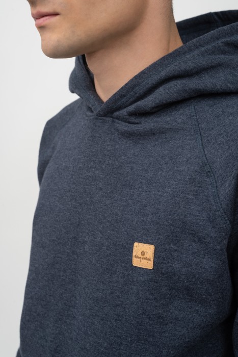 granatowa bluza z recyklingu