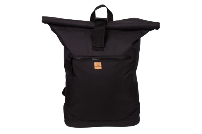 czarny_plecak_1.jpg