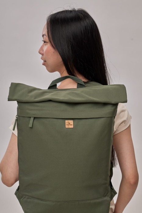 tree rebel plecak recykling roll top_4.jpeg