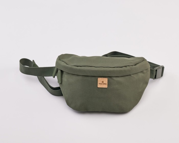 nerka tree rebel recykling 1.jpeg